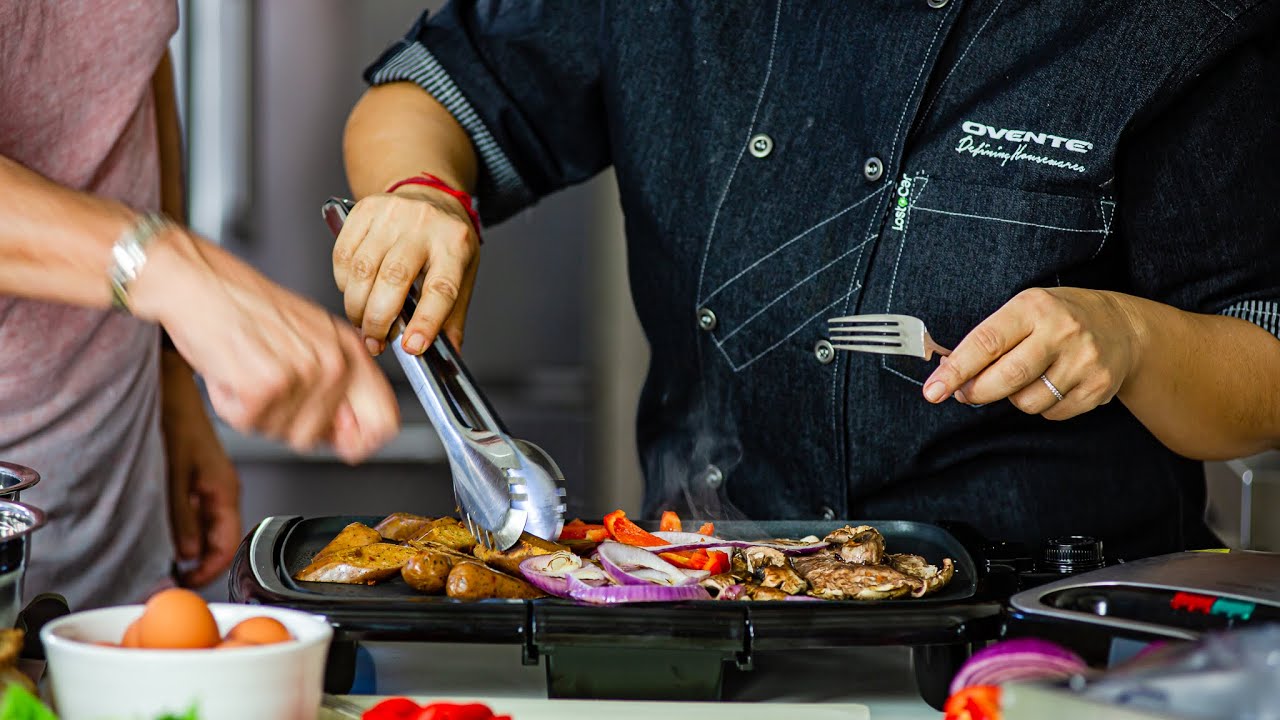 Weekend brunch with Charles Shaughnessy